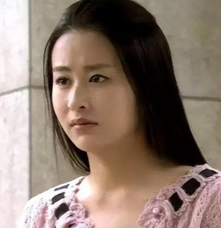 探寻明星之美，光芒四射的魅力之源