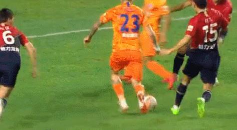 中超鲁能最新赛况，科技重塑足球，激情前所未有的体验！