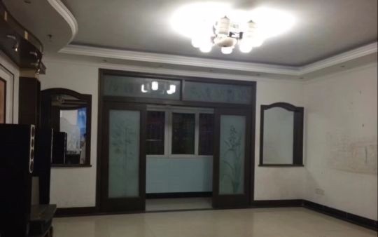 上派租房信息，探索自然美景之旅，寻找内心平静的理想居所