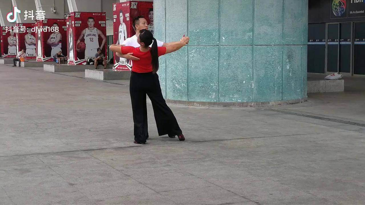 最新交谊舞牛仔舞教程,入门、技巧与实战演练(2014版)