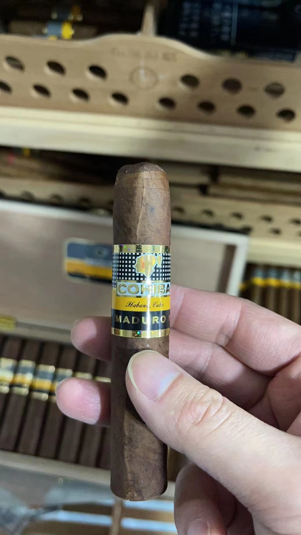 高希霸价格，小巷中的独特风味探索之旅揭秘