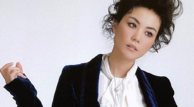 女明星名字大全,星光熠熠下的温馨日常风采