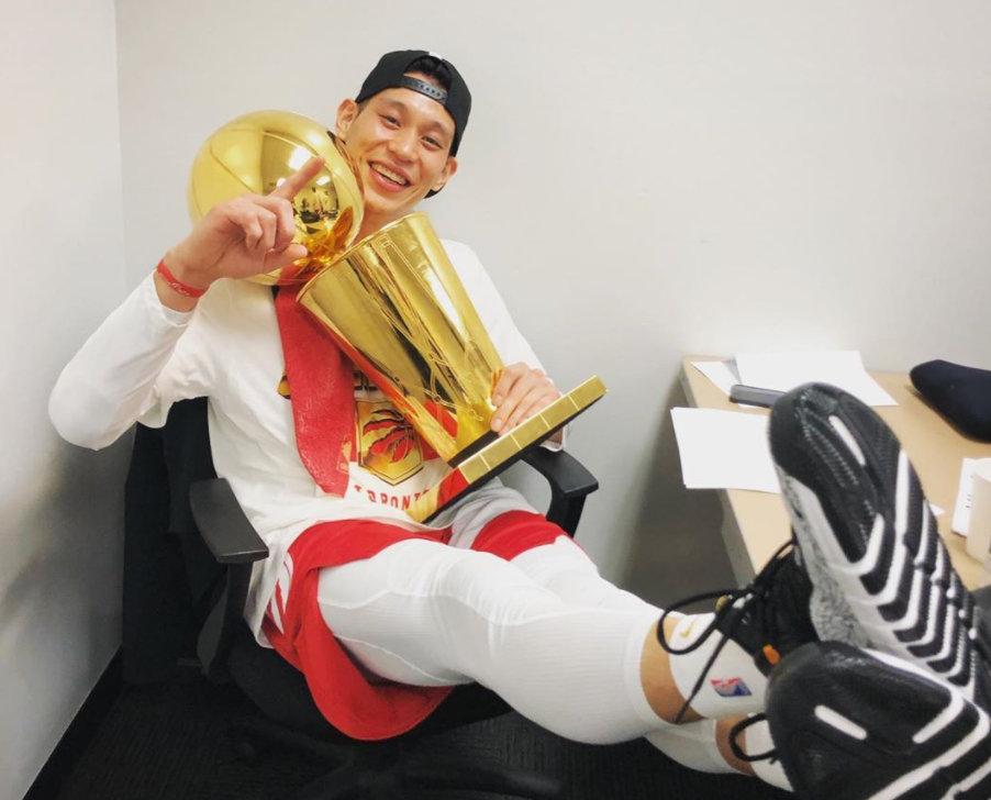 小巷深处的绿色明珠,保洁比赛风采展示