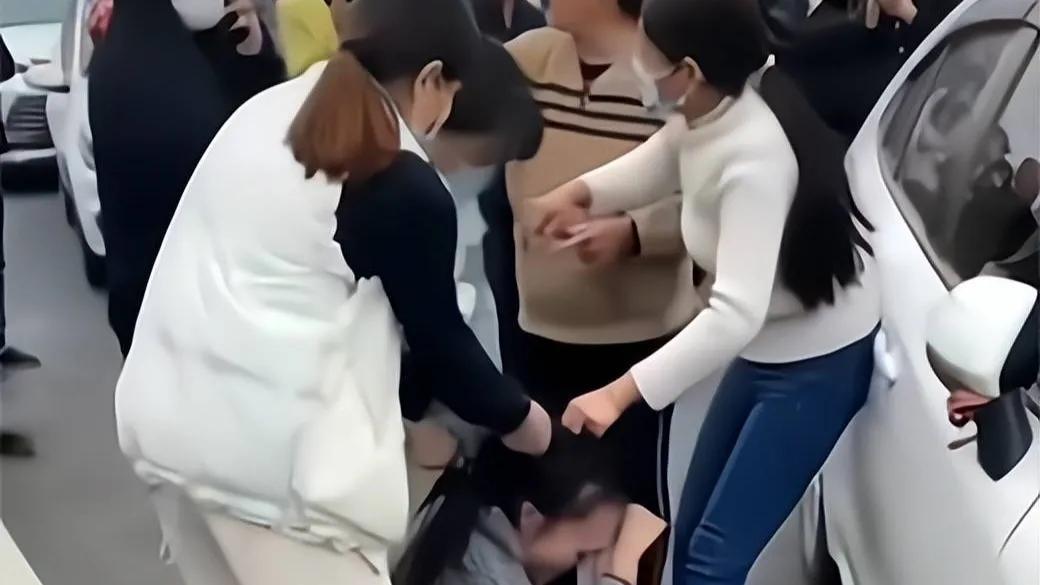 小三最新新闻与心灵之旅，自然美景探寻内心的宁静平和