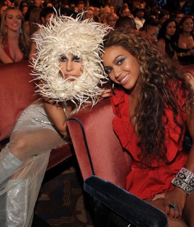 碧昂斯最新MV，自然美景之旅，探寻内心平静之旅