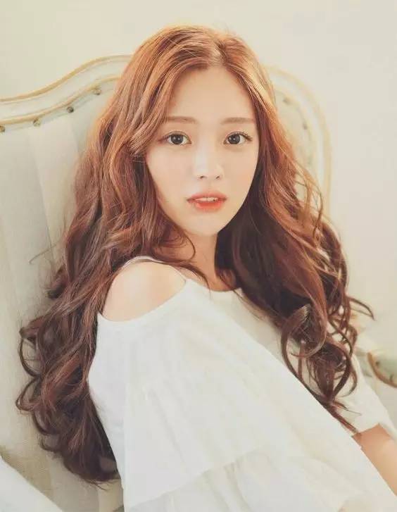 女士最新发型图片,时尚潮流的多样选择与展示