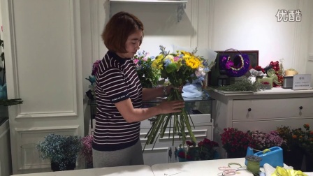 曦月花艺小溪最新视频,曦月花艺小溪最新视频，花艺美学的现代解读与传承探讨