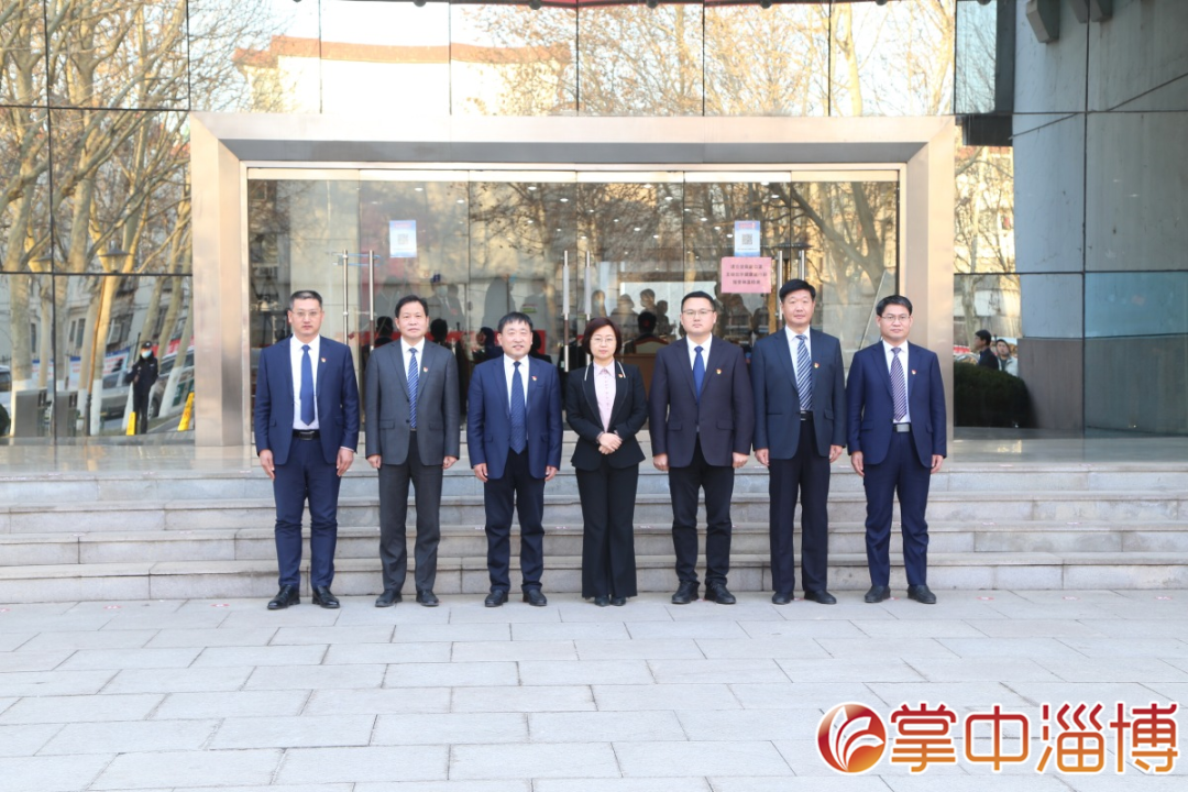 淄博领导调整最新消息,友情故事中的领导变动时刻,(注,标题仅供参考,具体内容的真实性需自行核实。)